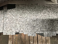 Granieten tegels ca. 9 m2 - afbeelding 1 van  2