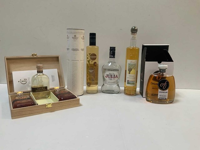 Grappa (8x) - afbeelding 1 van  6