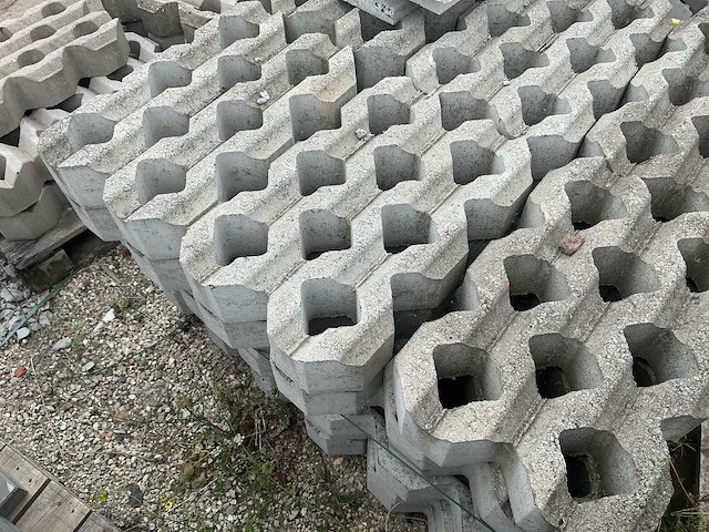 Grasdallen (9m2) 60x40x12 - afbeelding 1 van  3