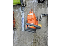 Grasmaaier en kettingzaag (6x) - afbeelding 9 van  15