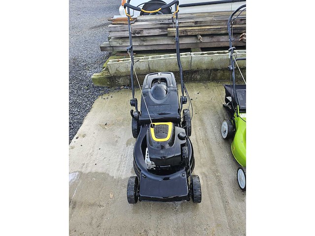 Grasmaaier en kettingzaag (6x) - afbeelding 6 van  15