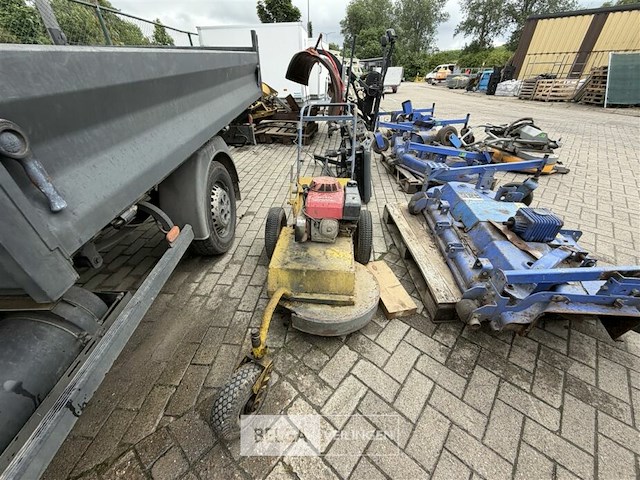 Grasmaaier honda motor - afbeelding 4 van  8