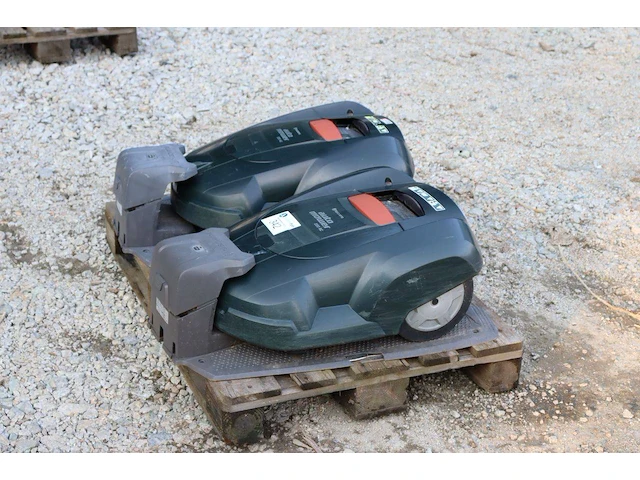 Grasmaaier husqvarna automower 220 ac elektrisch 2014 - afbeelding 1 van  1