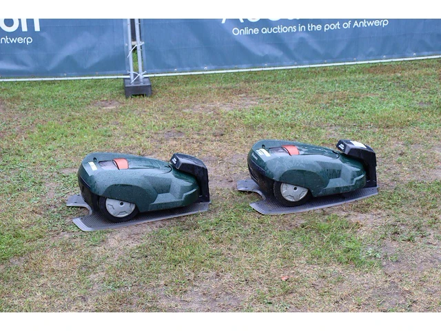 Grasmaaier husqvarna automower 220ac elektrisch 2009 - afbeelding 1 van  1