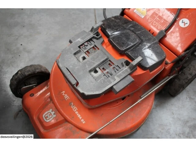 Grasmaaier husqvarna voor accu bli950x - afbeelding 4 van  5