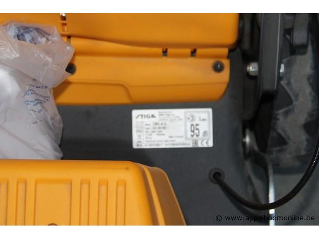 Grasmaaier stiga cr v430 - afbeelding 2 van  3