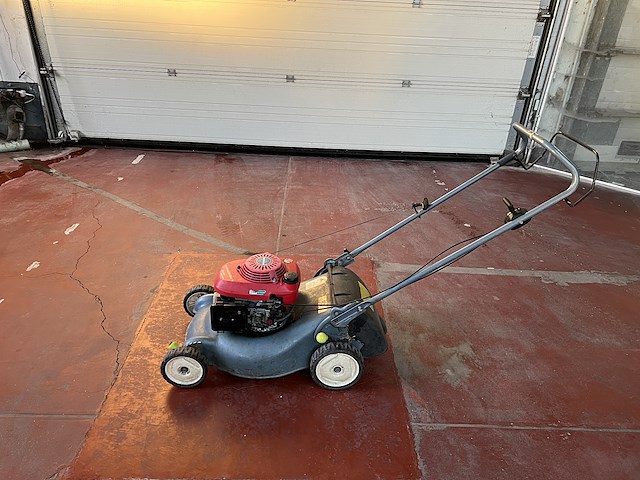 Grasmachine honda - afbeelding 1 van  4