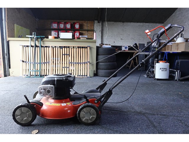 Grasmachine husqvarna - afbeelding 3 van  5