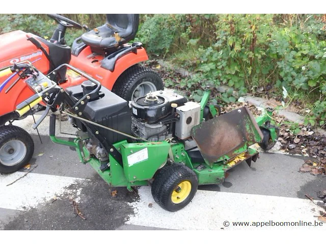 Grasmachine john deere gs 45, werking niet gekend, mogelijks batterij plat - afbeelding 1 van  3