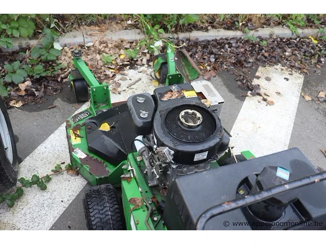 Grasmachine john deere gs 45, werking niet gekend, mogelijks batterij plat - afbeelding 2 van  3