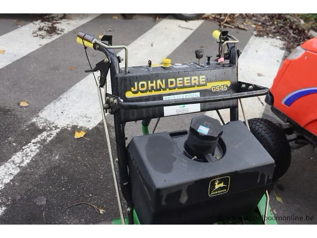 Grasmachine john deere gs 45, werking niet gekend, mogelijks batterij plat - afbeelding 3 van  3