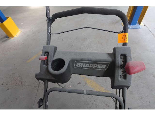 Grasmachine snapper - afbeelding 6 van  9