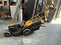 Grasmachine stiga - afbeelding 1 van  5