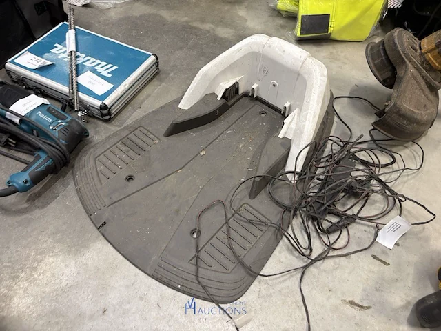 Grasrobot husqvarna auto mower 305 - afbeelding 3 van  5