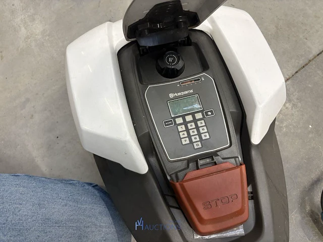 Grasrobot husqvarna auto mower 305 - afbeelding 5 van  5