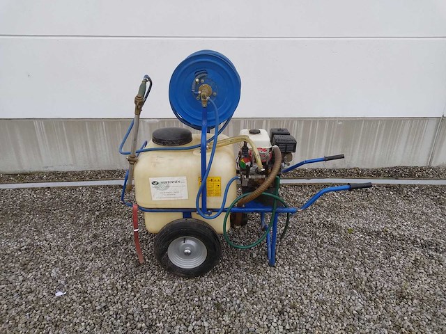 Grassboy - spayer walk behind - grassboy sprayer - afbeelding 1 van  2
