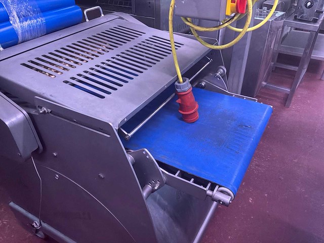 Grasselli ab520 onthuidmachine - afbeelding 2 van  5