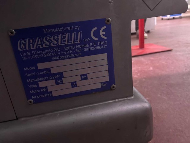 Grasselli ab520 onthuidmachine - afbeelding 5 van  5