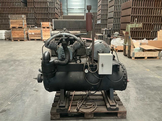 Grasso l30x80/8 luchtcompressor - afbeelding 1 van  10