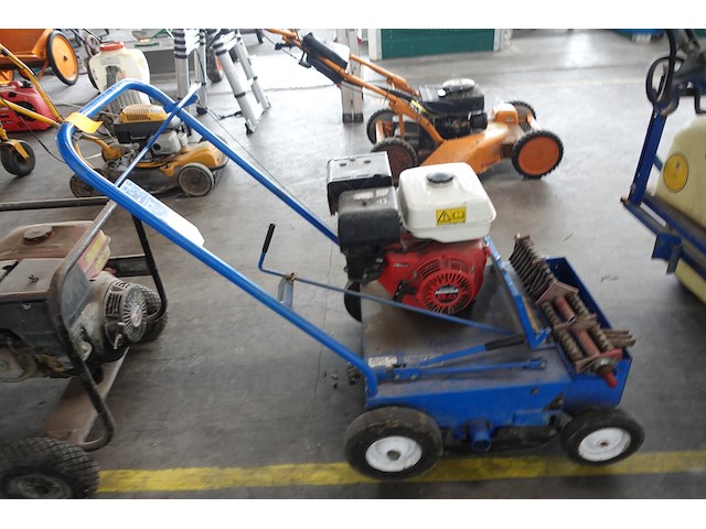 Graszaaimachine bluebird - afbeelding 1 van  6