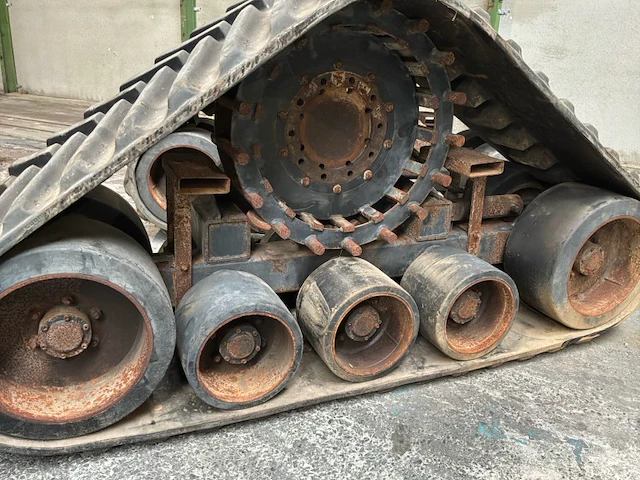 Grecav set rubber-track onderstel - afbeelding 7 van  9