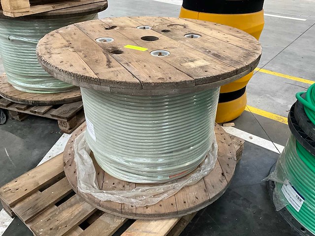 Green flex hff3bv 2x0,9b brandvrije datakabel - afbeelding 1 van  3