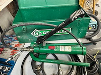 Greenlee 1725 hydraulische voetpomp met cilinder - afbeelding 2 van  5