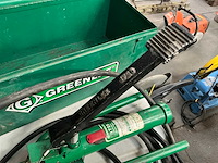 Greenlee 1725 hydraulische voetpomp met cilinder - afbeelding 3 van  5