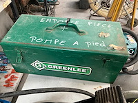 Greenlee 1725 hydraulische voetpomp met cilinder - afbeelding 5 van  5