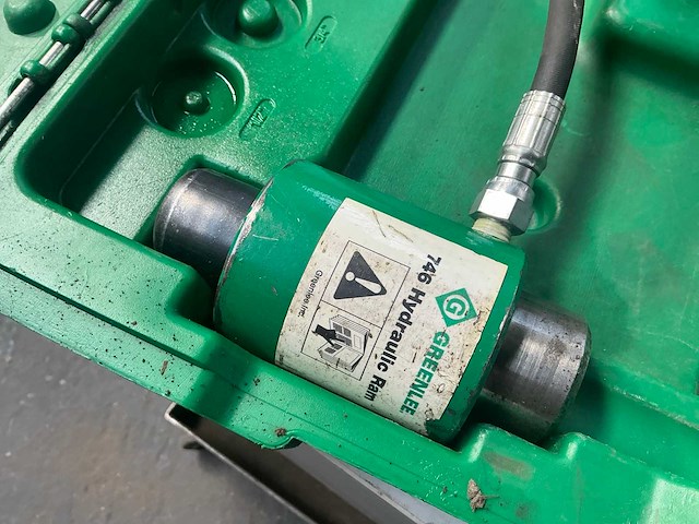 Greenlee 746 hand hydraulische pomp - afbeelding 3 van  5