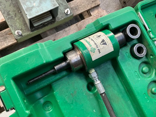 Greenlee 767 / 746 hand ponstool set - afbeelding 4 van  8