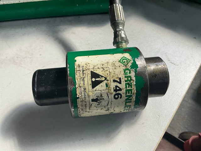 Greenlee 767 / 746 hydraulische handpomp - afbeelding 4 van  5