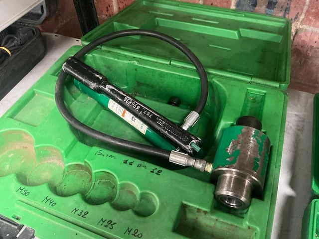 Greenlee hydraulische handpons (3x) - afbeelding 4 van  6