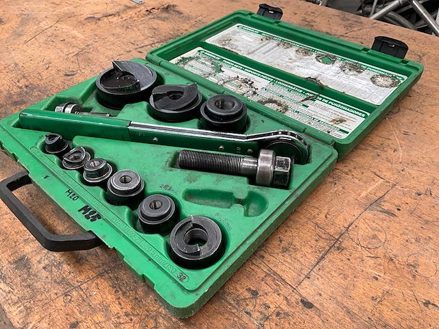 Greenlee punch set - afbeelding 2 van  3