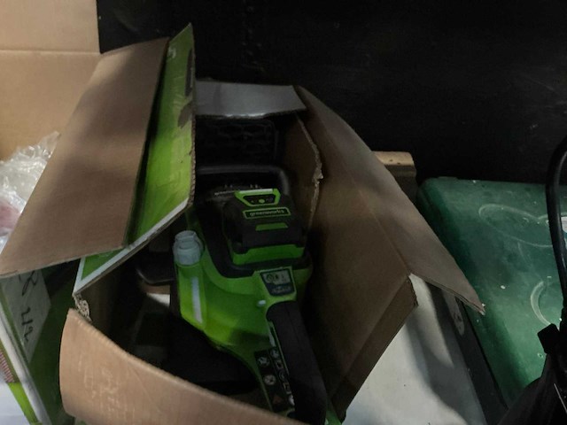 Greenworks accu bladblazer en kettingzaag - afbeelding 3 van  4