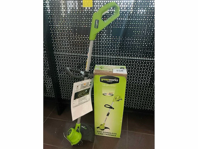 Greenworks g24lt30 accu kantenmaaier (2x) - afbeelding 5 van  5