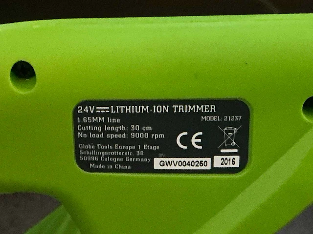Greenworks g24lt30 accu kantenmaaier (2x) - afbeelding 4 van  5