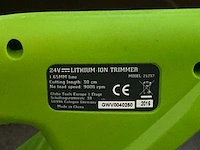 Greenworks g24lt30 accu kantenmaaier (2x) - afbeelding 4 van  5