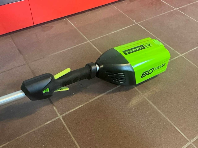 Greenworks partij divers 60v accu tuingereedschap - afbeelding 2 van  5