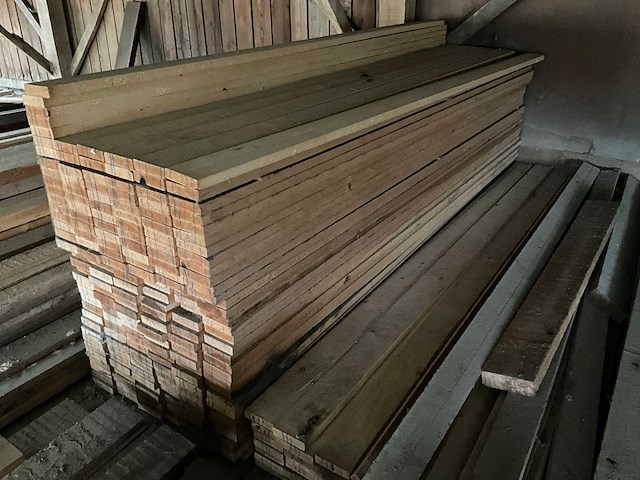 Grenen houten balken en planken (325x) waaronder rnd - afbeelding 3 van  10