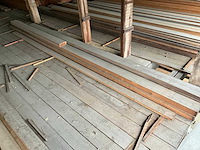 Grenen houten balken en planken (325x) waaronder rnd - afbeelding 5 van  10