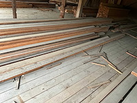 Grenen houten balken en planken (325x) waaronder rnd - afbeelding 10 van  10