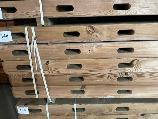 Grenen paal (45x) - afbeelding 2 van  2