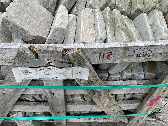 Grey natuursteen tuintegels ca. 14m2 - afbeelding 2 van  2