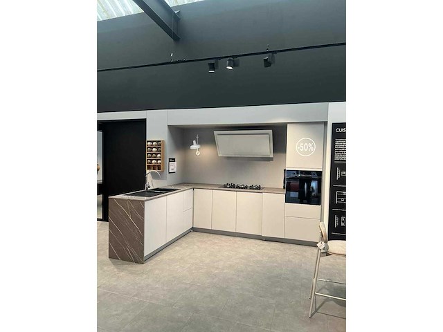 Grey veda kitchen - afbeelding 2 van  2