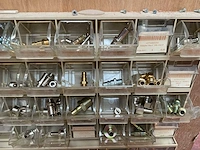 Grijpbakken met inhoud - afbeelding 24 van  29