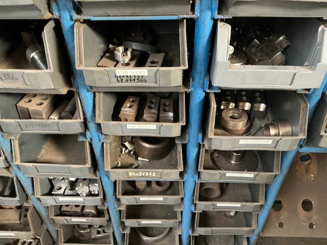 Grijpbakken met tools voor mazak - afbeelding 2 van  12