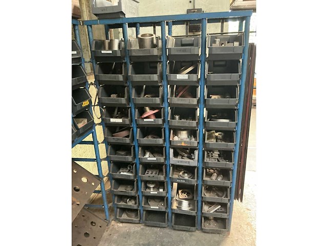Grijpbakken met tools voor mazak - afbeelding 5 van  12
