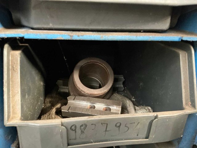Grijpbakken met tools voor mazak - afbeelding 12 van  12
