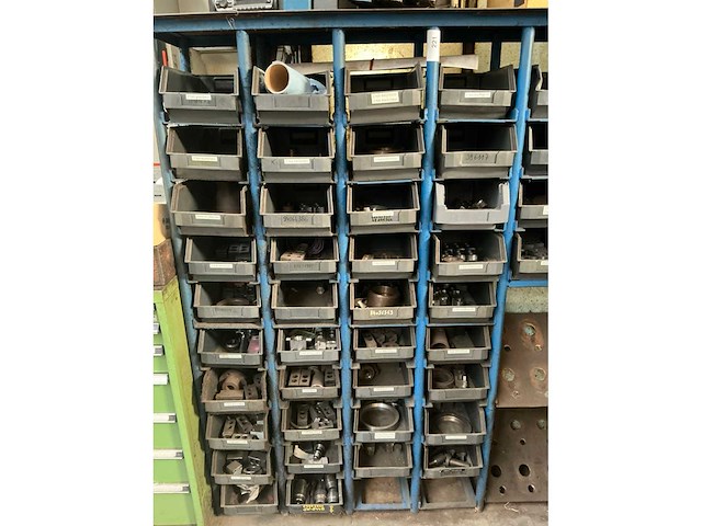 Grijpbakken met tools voor mazak - afbeelding 7 van  12